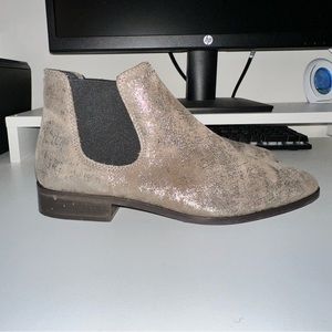 Chelsea Crew Black Label Dapper Shimmer Slip On Boots | Size 38